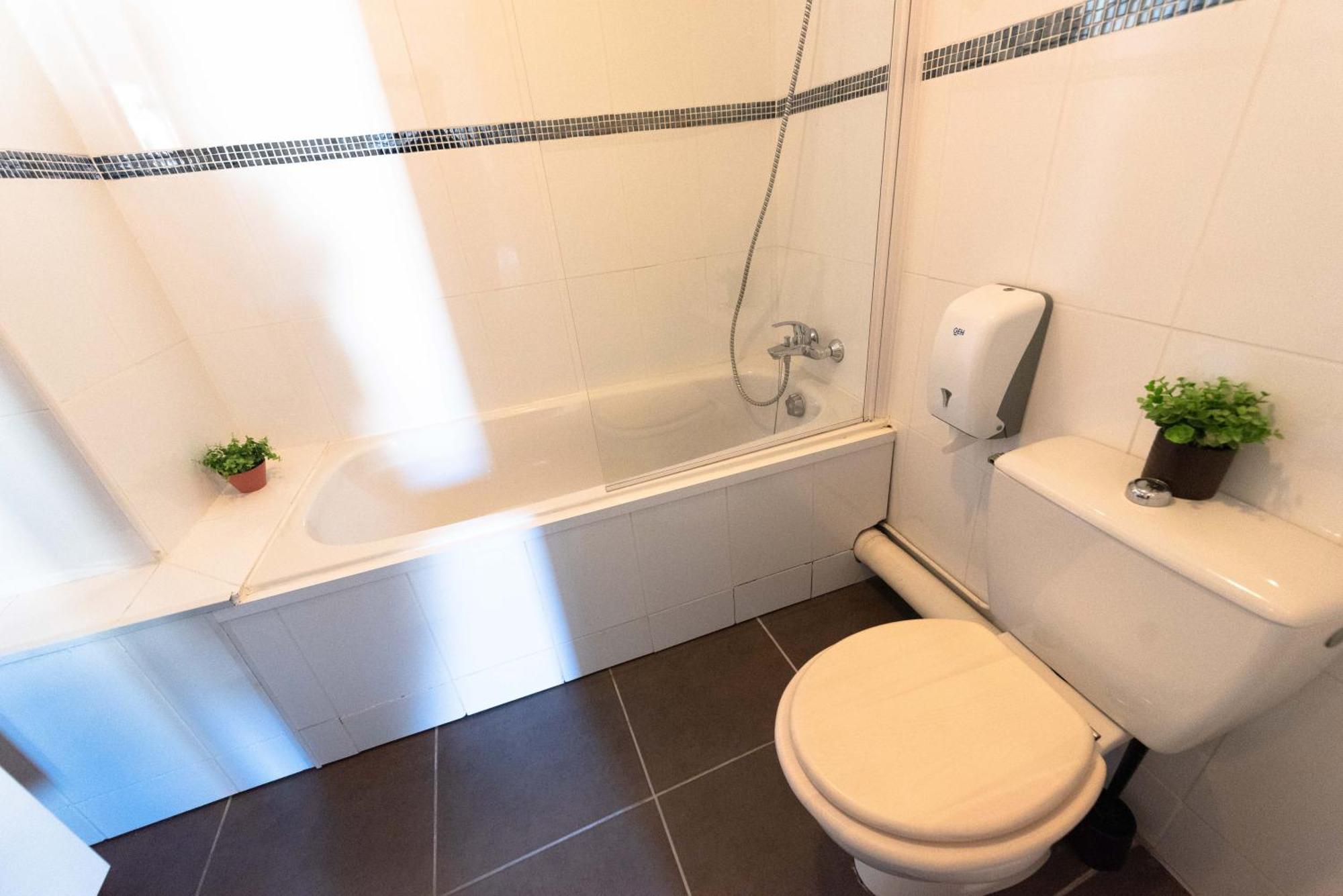 Hotel Le Lion D'Or Bernay  Luaran gambar