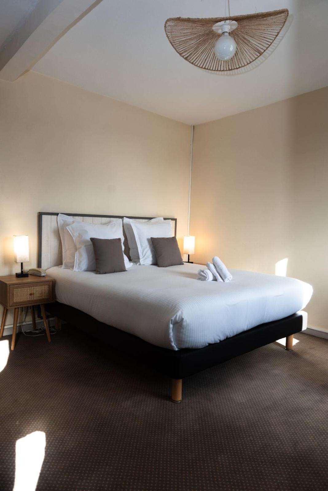 Hotel Le Lion D'Or Bernay  Luaran gambar